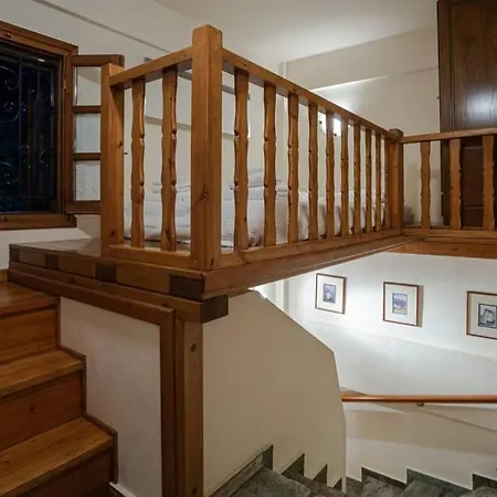 Deja Blue * Mourésion