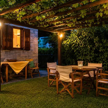 Deja Blue Villa Mouresi